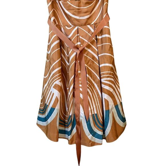 Max&Cleo Gold Abstract Print Sleeveless Fit and Flare Silk Cocktail Dress Size 4 - Picture 2 of 10